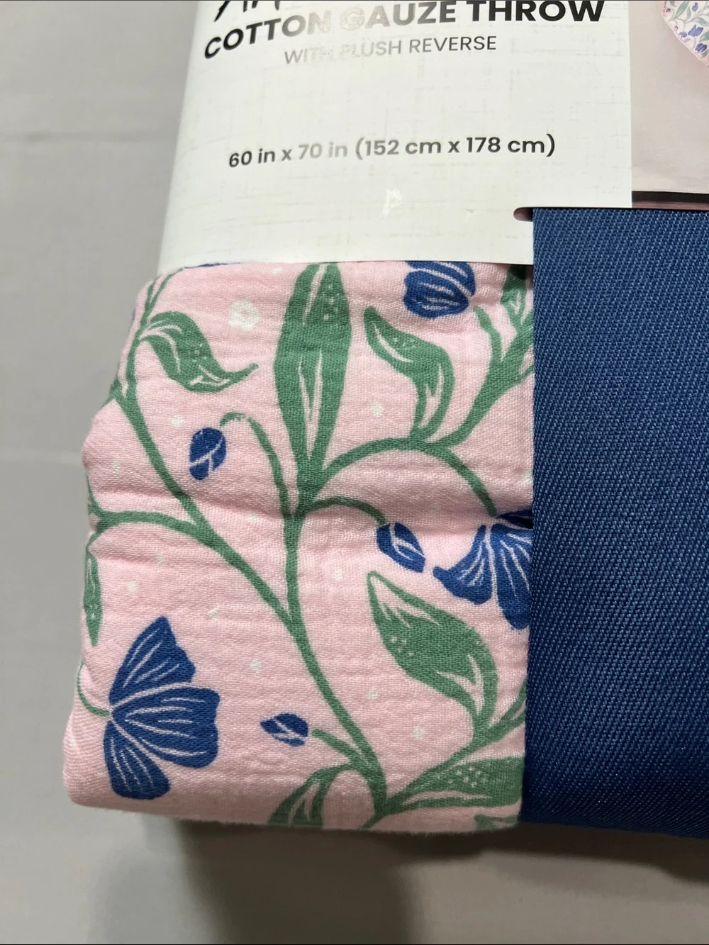 Pink Floral Cotton Gauze Throw with Plush Reverse